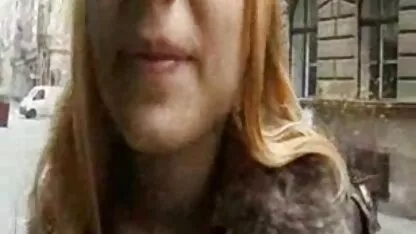 Έφηβοι σε δημόσιες ερωτικές φωτογραφίες