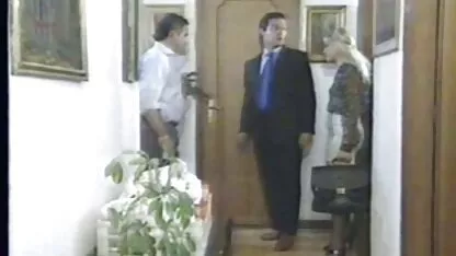 Δωμάτιο 2 γυμνό έφηβο