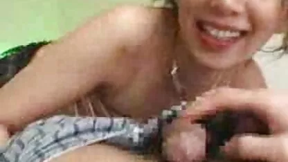 Ένα φτωχό ώριμο κορίτσι επιτέθηκε για γαμημένο ένα κορίτσι