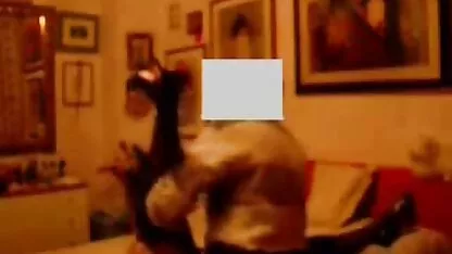Πολύ ωραίο κώλο. Κάμερας ερασιτεχνικό σεξ n