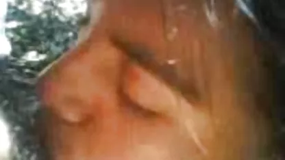 Φύση και κατάποση του μεξικάνικου σεξ στο Διαδίκτυο