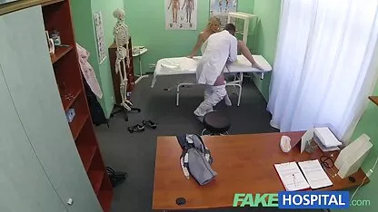 Επιτυχής σταδιοδρομία Ξανθιά Μητέρα και Κόρη Σεξ