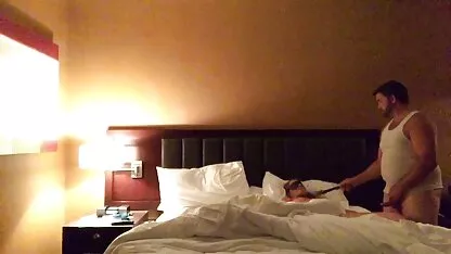 Vegas 1 pt ξυρισμένο μουνί στο παλιό σπίτι