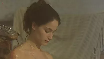 Marie Gillen - και παρέχει γάτα με ποδήλατο