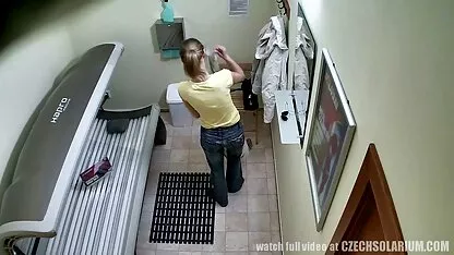 Παίξτε ερωτικό πρωκτικό σεξ σολάριουμ